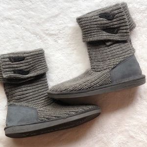 BearPaw knit sweater boots
